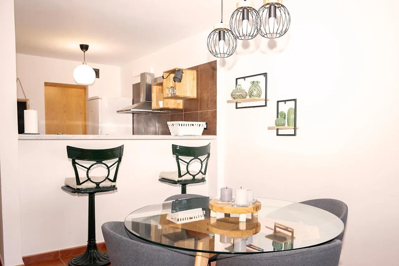 Artistic Beachfront Apartment Radazul